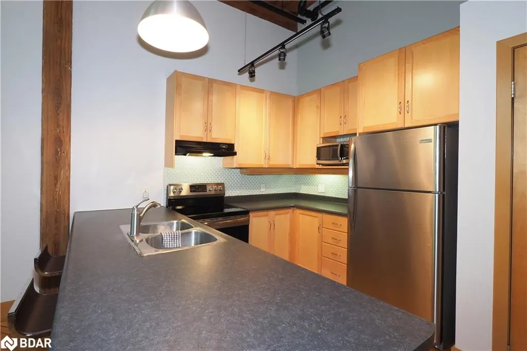 26 Ontario Street, #121