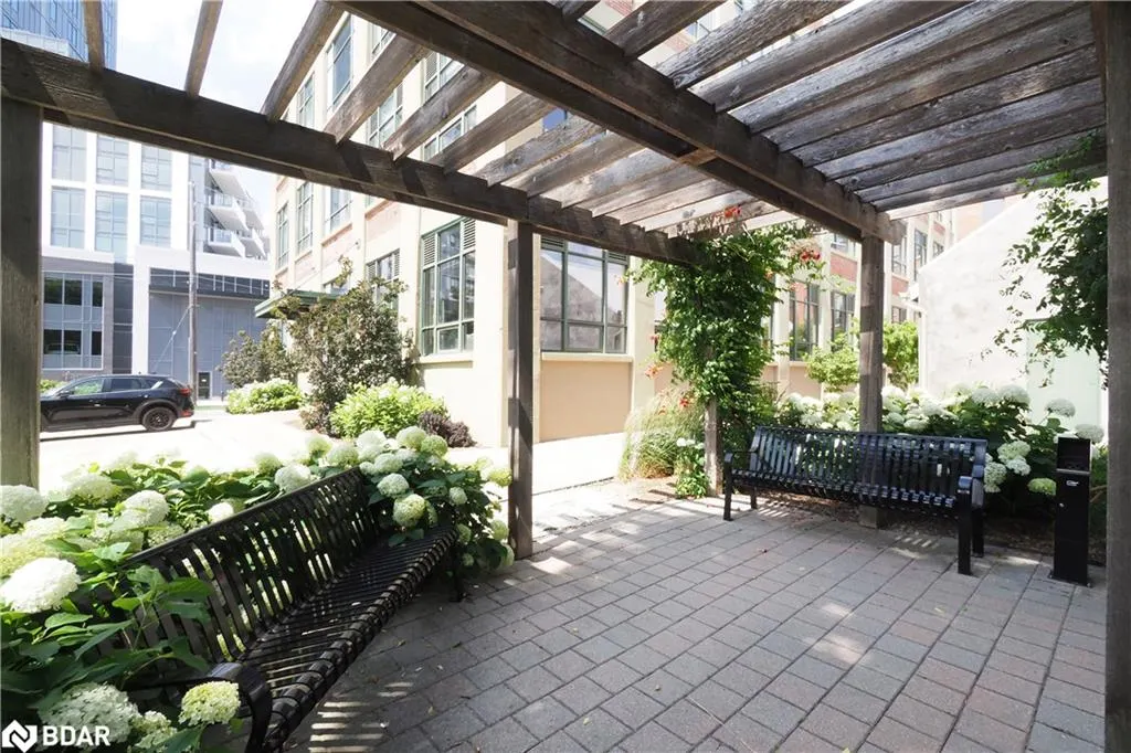 26 Ontario Street, #121