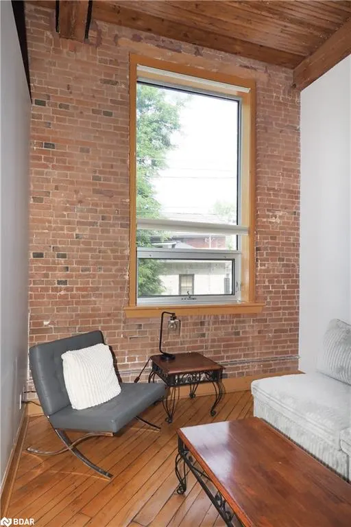 26 Ontario Street, #121