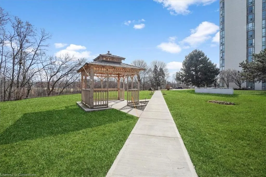5070 Pinedale Avenue, #207