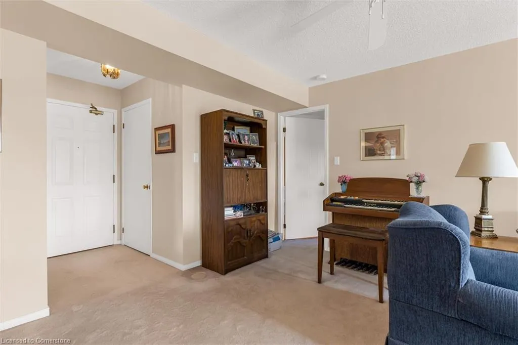 5070 Pinedale Avenue, #207