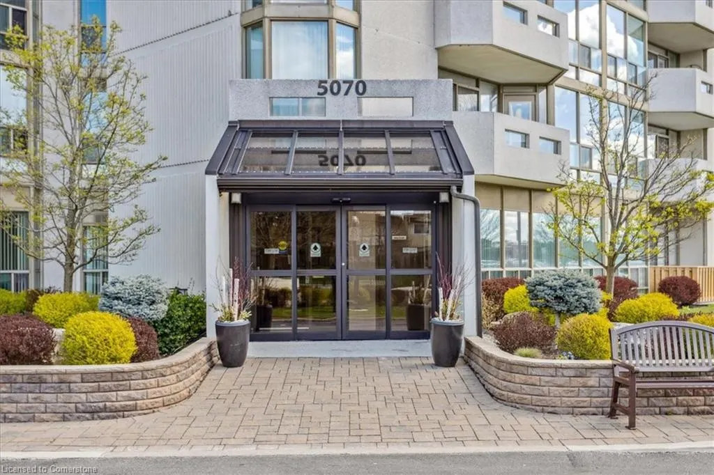 5070 Pinedale Avenue, #207