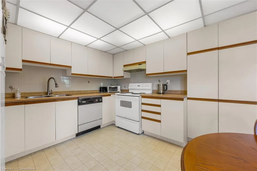 5070 Pinedale Avenue, #207