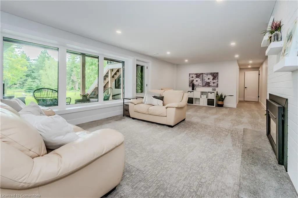 195 Riverbank Drive