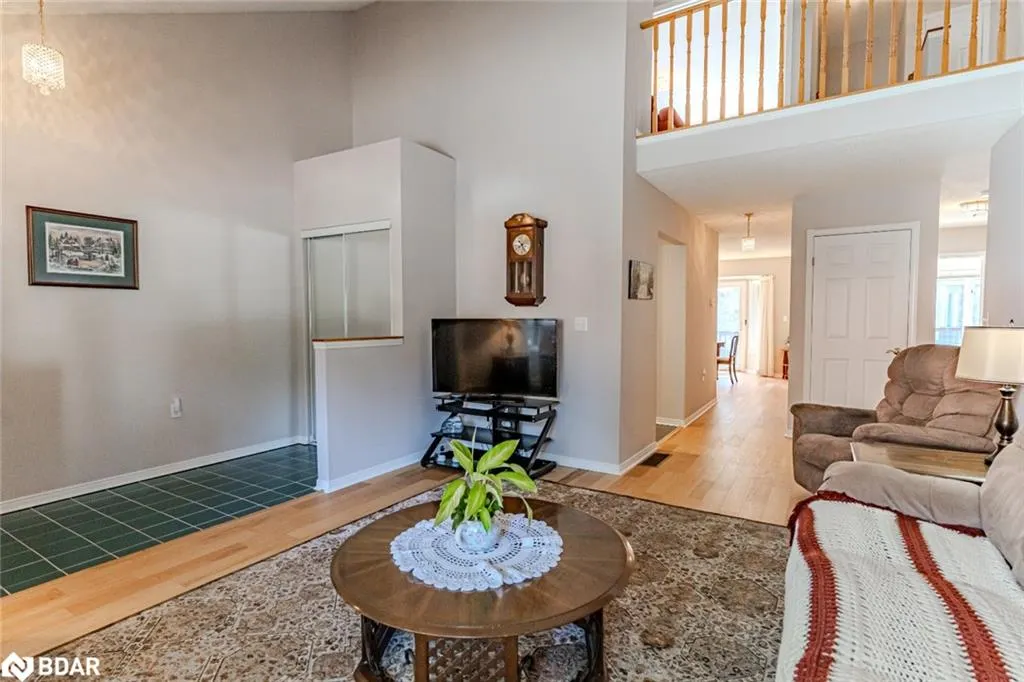 40 Museum Drive, #402