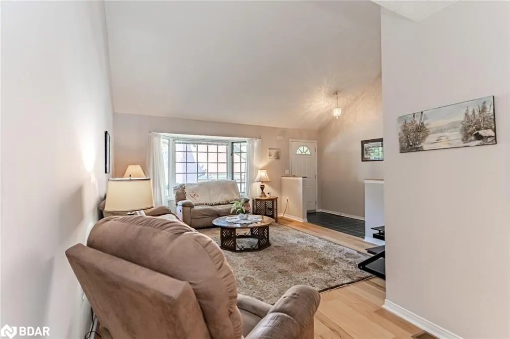 40 Museum Drive, #402