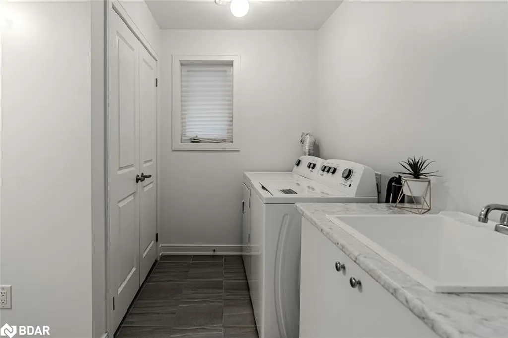 25 Red Maple Lane