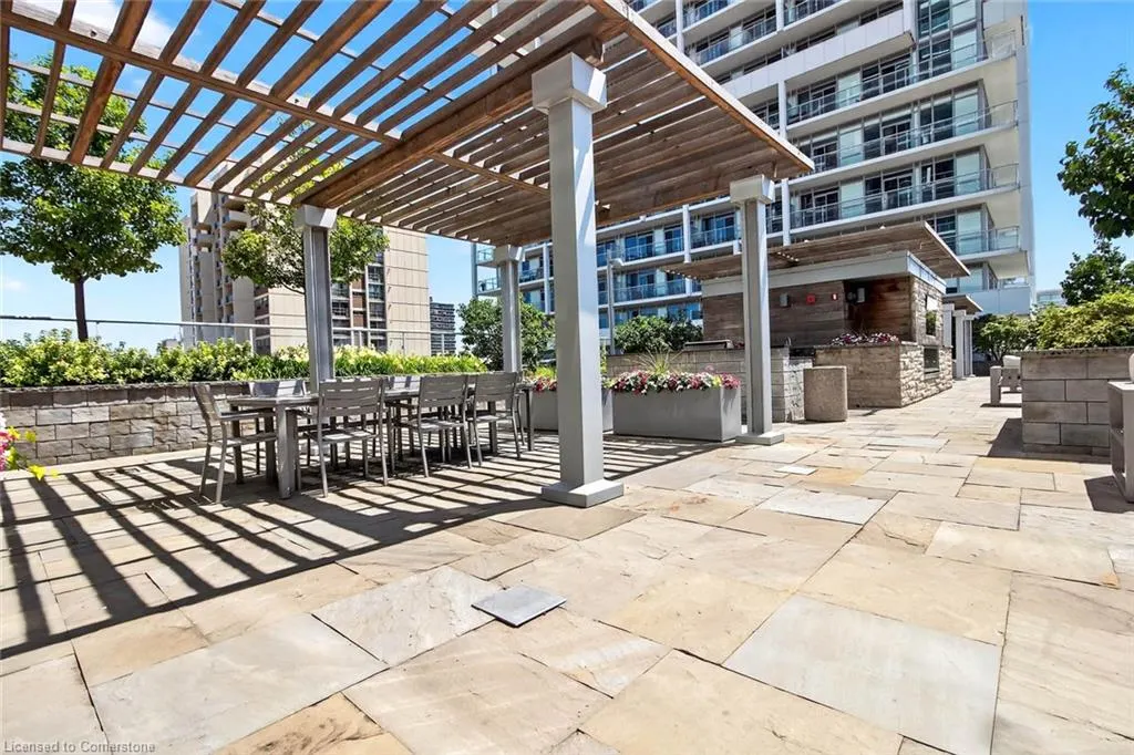 65 Speers Road, #607
