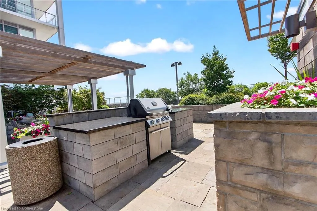 65 Speers Road, #607