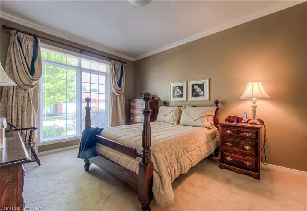 353 George Street N, #3