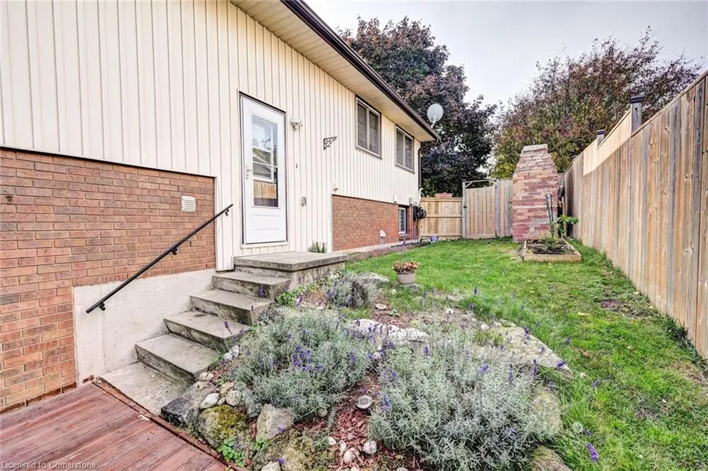 288 Salisbury Avenue