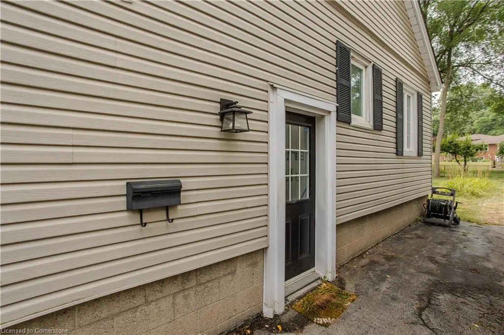 936 Harvey Place