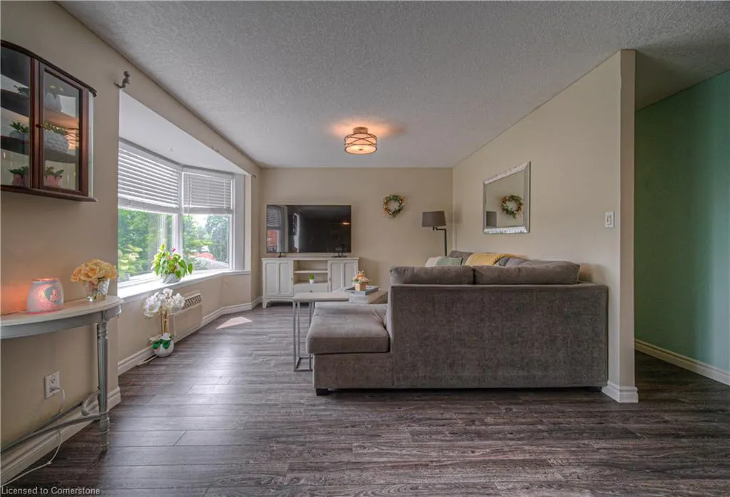 50 Gibson Street, #301