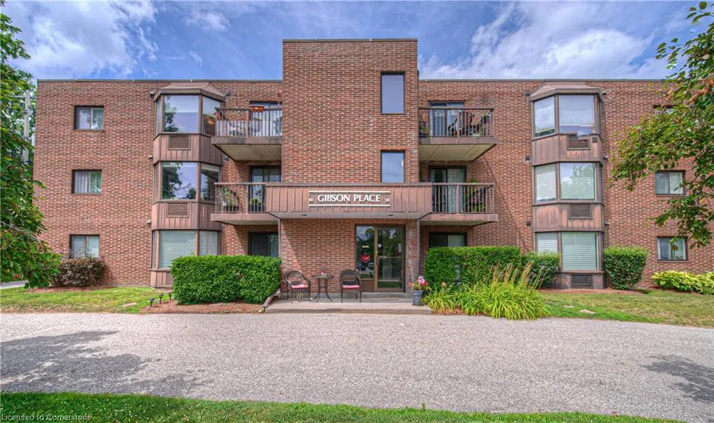 50 Gibson Street, #301