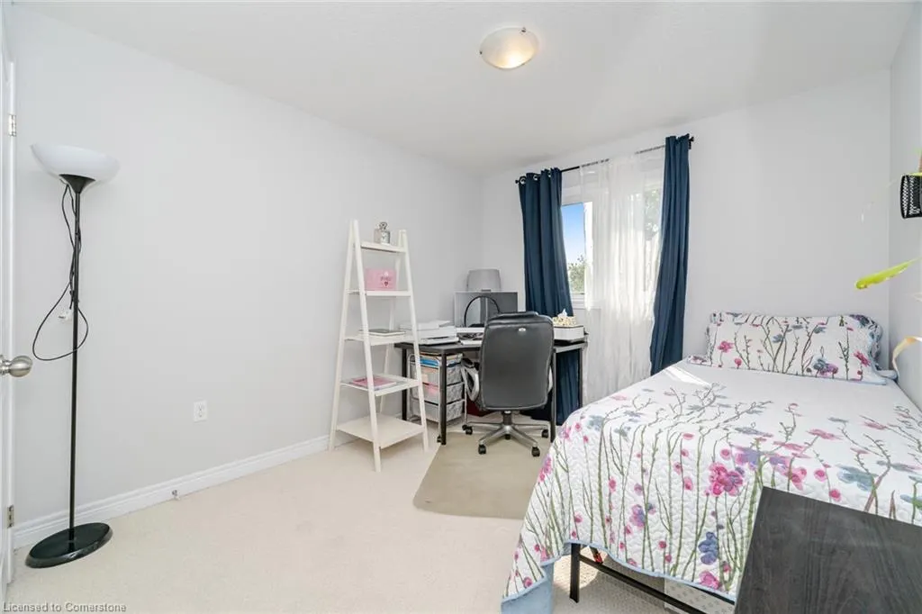 90 Raymond Road, #6