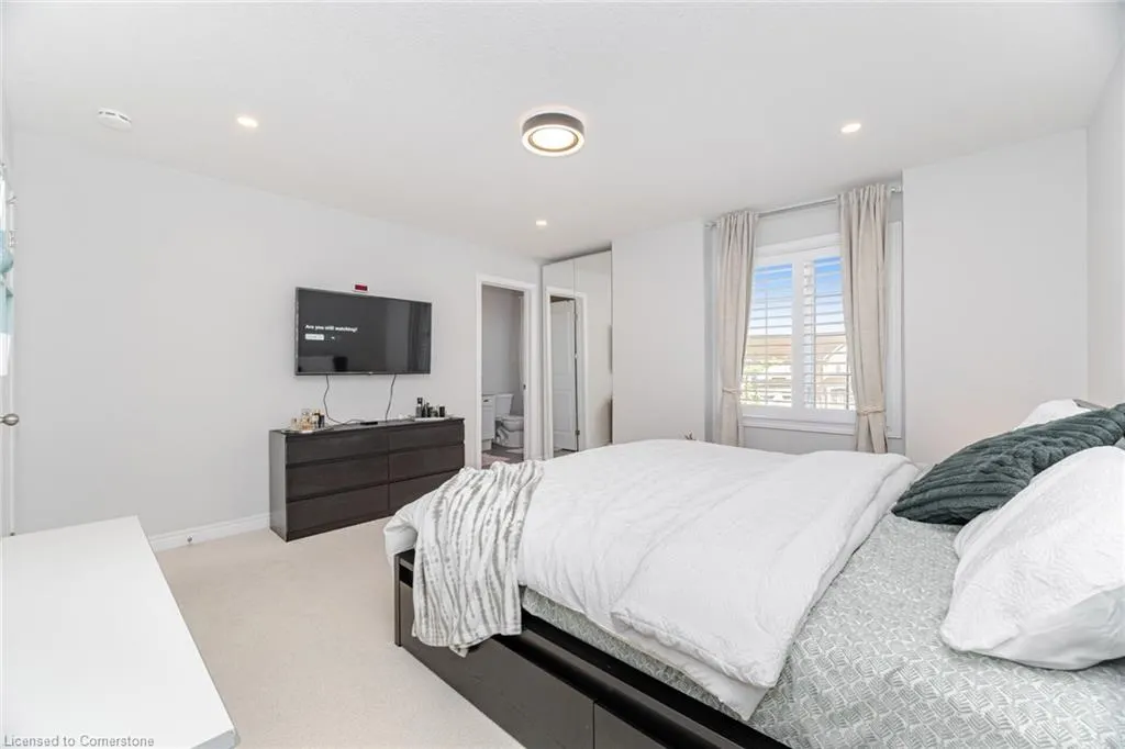 90 Raymond Road, #6