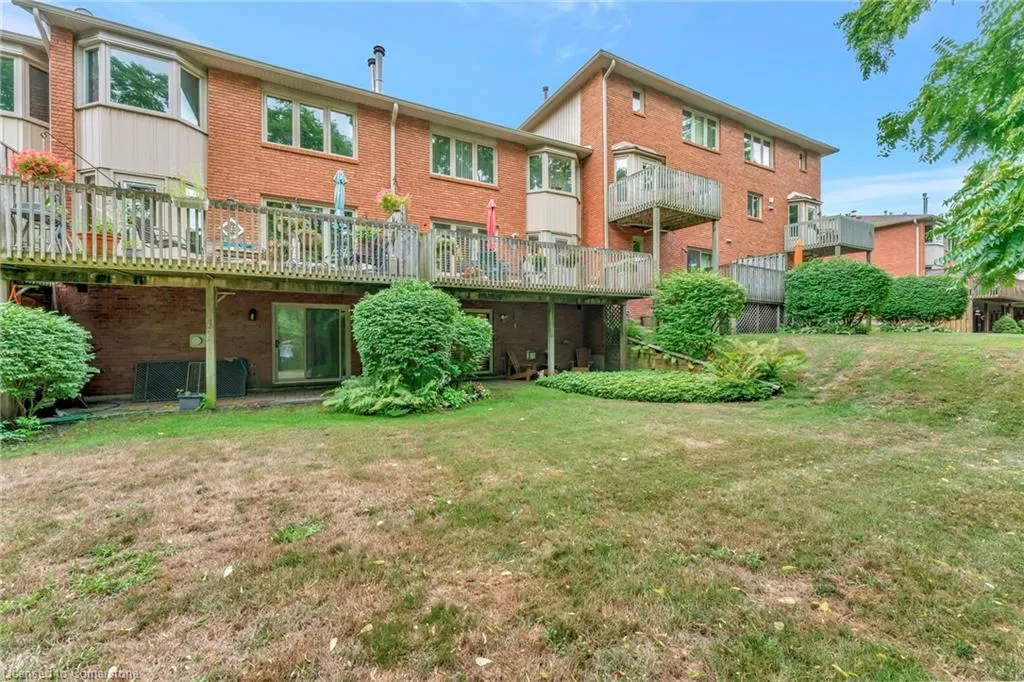 30 Osler Drive, #12