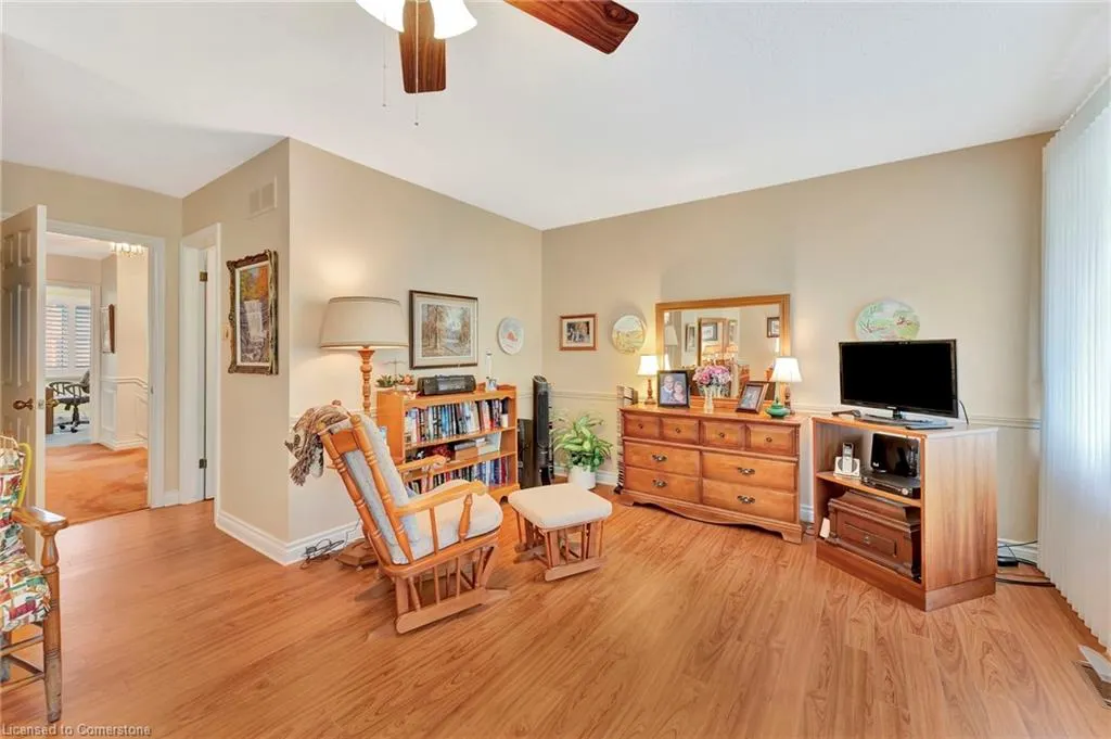 30 Osler Drive, #12