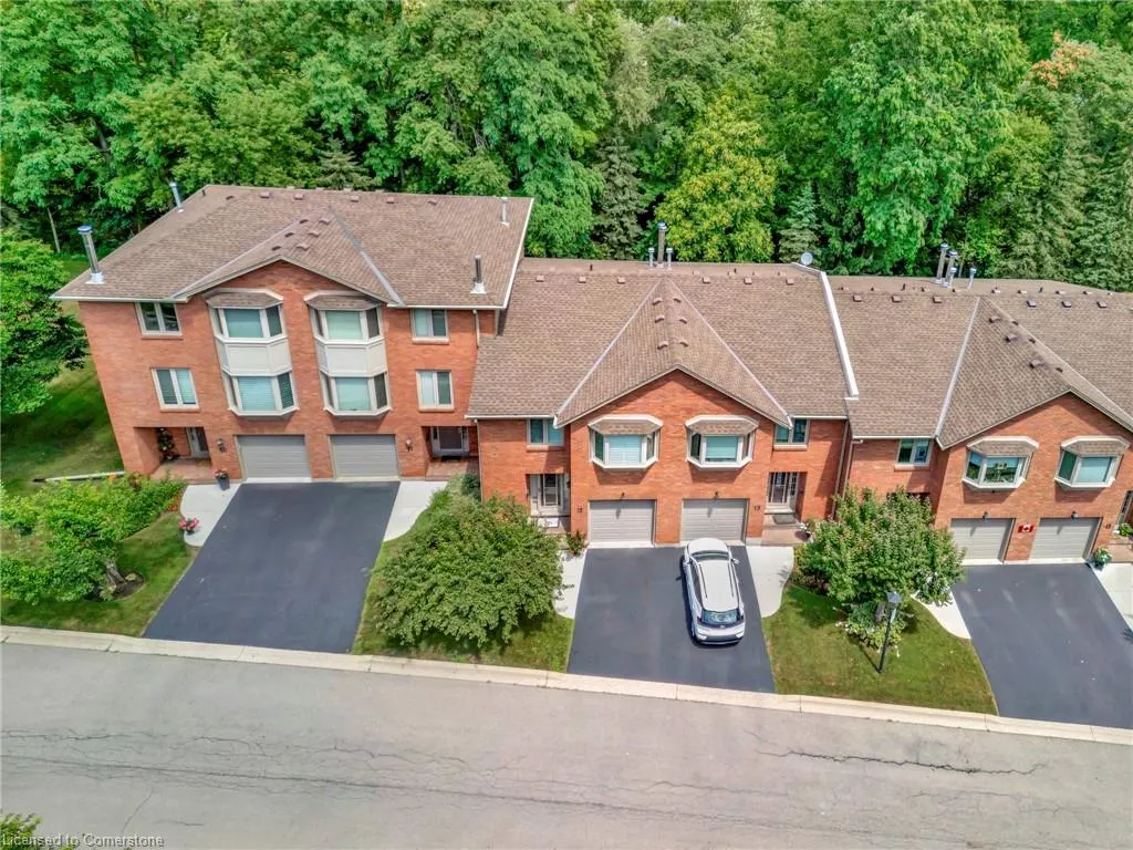30 Osler Drive, #12