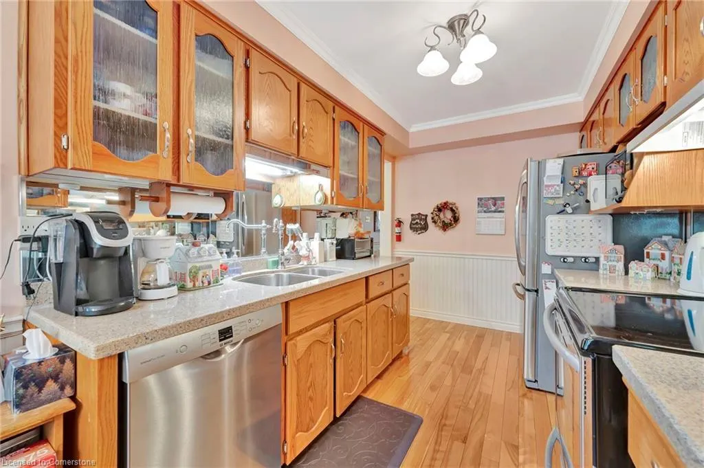 30 Osler Drive, #12