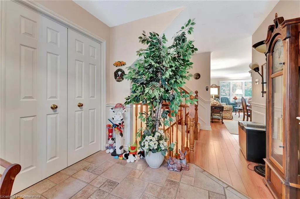 30 Osler Drive, #12