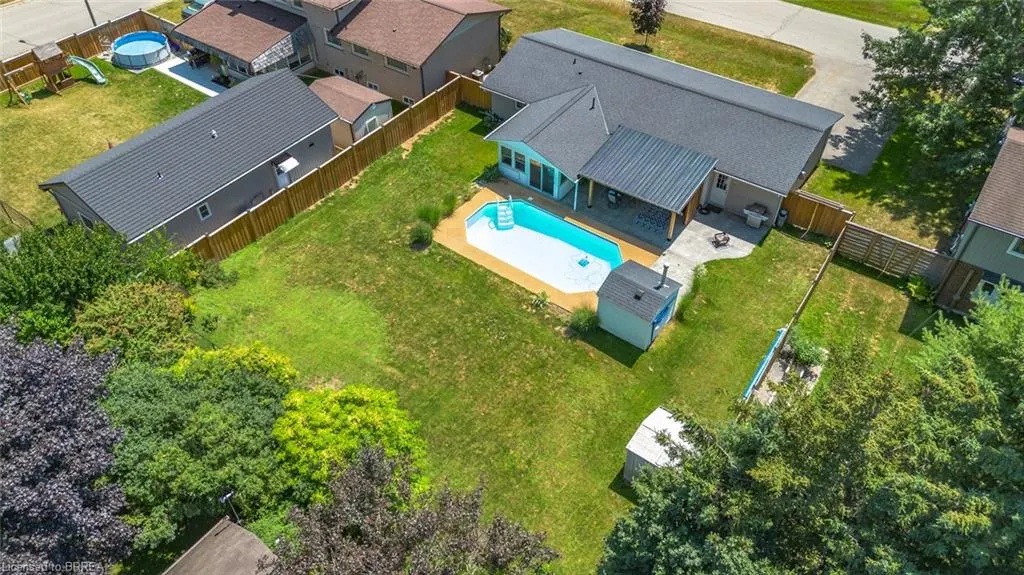 11 Andrew Street