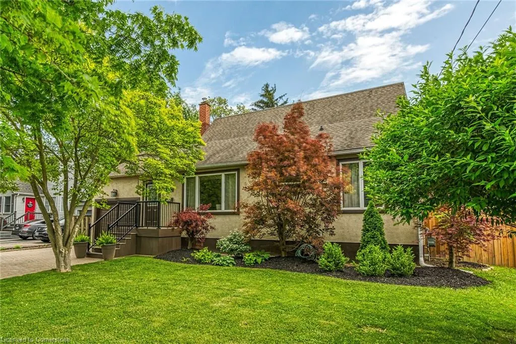 148 Lakeshore Road
