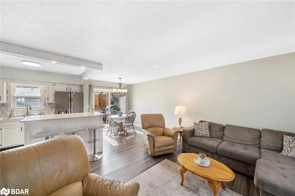 62 Riverdale Drive