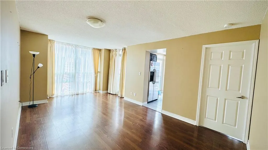 208 Enfield Place, #2108