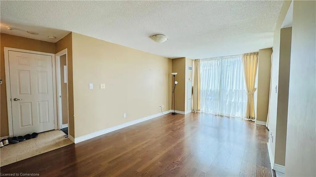 208 Enfield Place, #2108