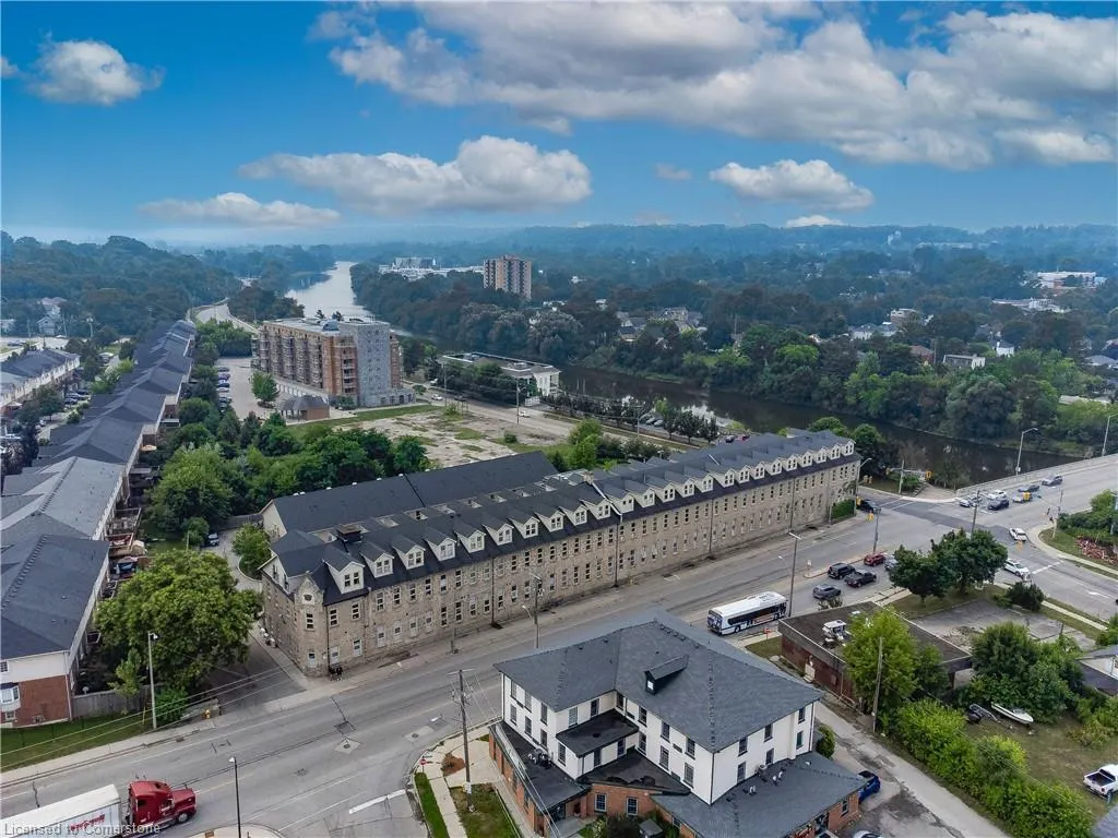 25 Concession Street, #201