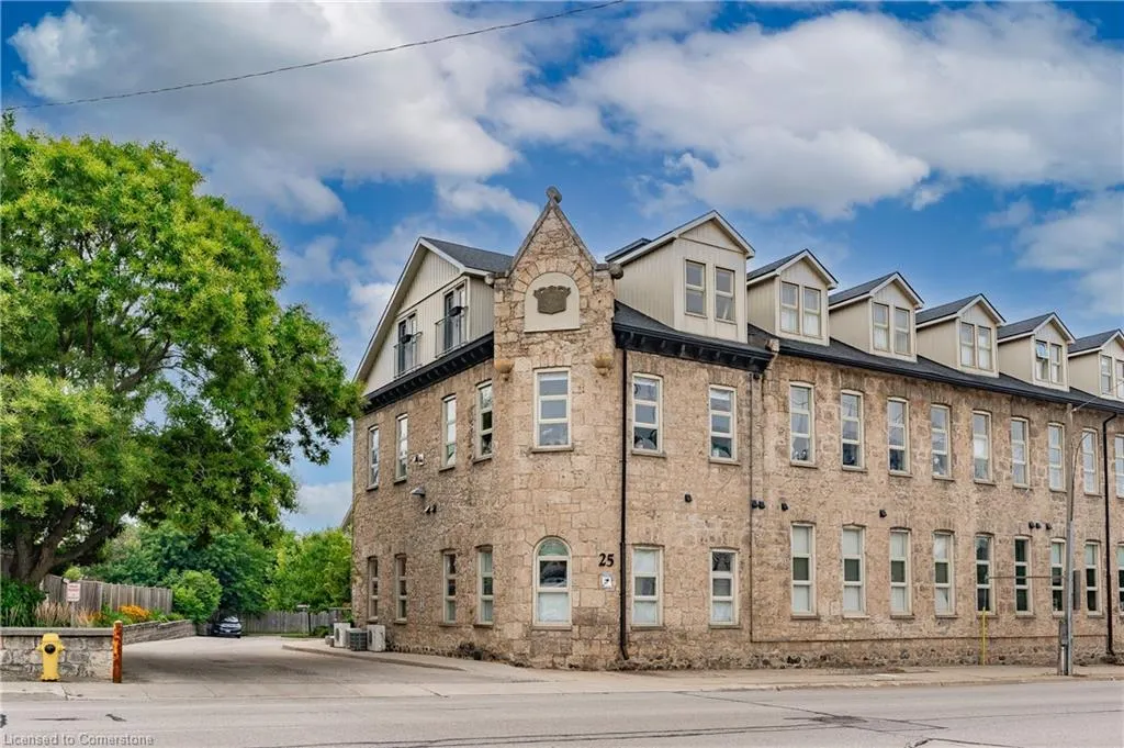 25 Concession Street, #201