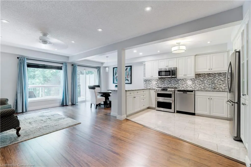 2151 Walkers Line, #19