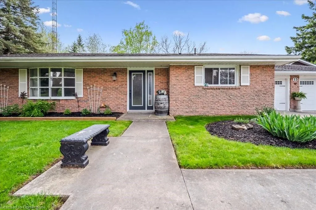 15 Wellington Drive