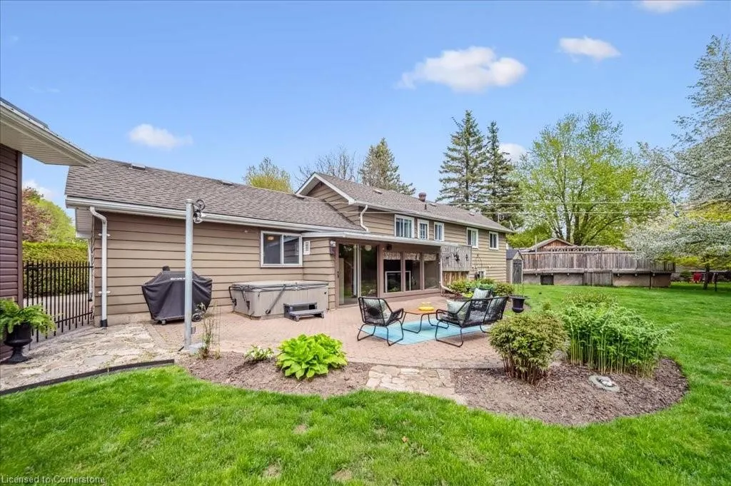 15 Wellington Drive