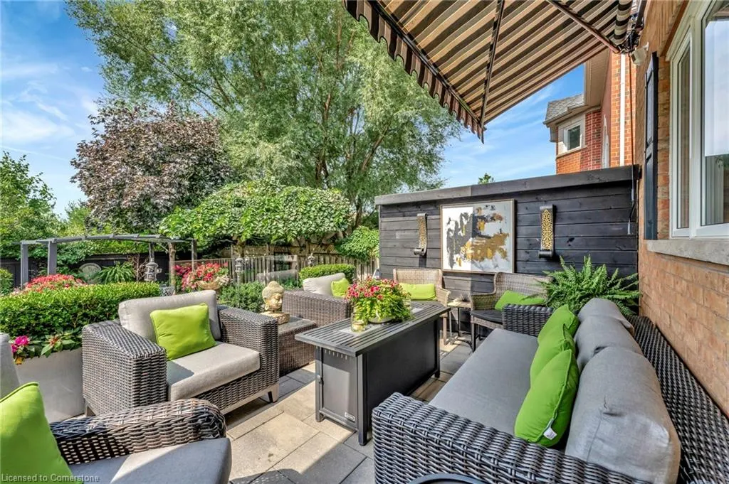 2469 Whistling Springs Crescent