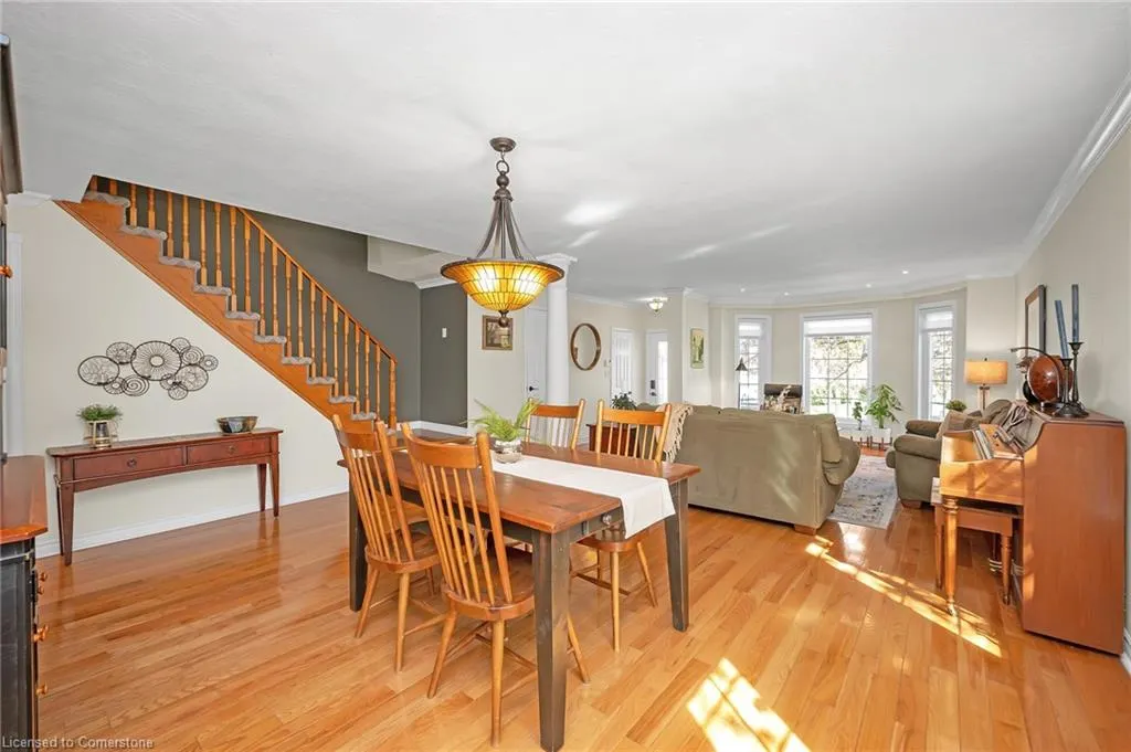 22 Waterford Crescent