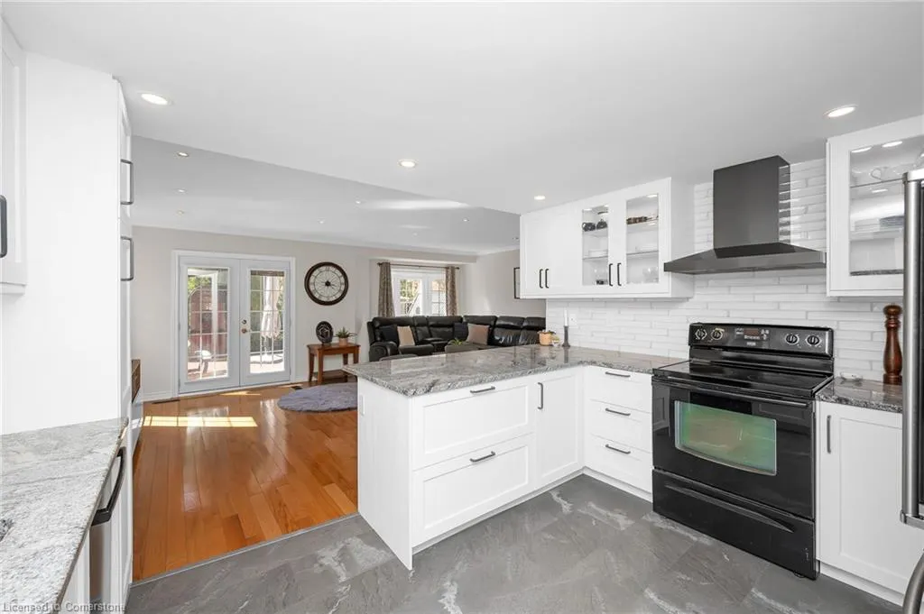 22 Waterford Crescent