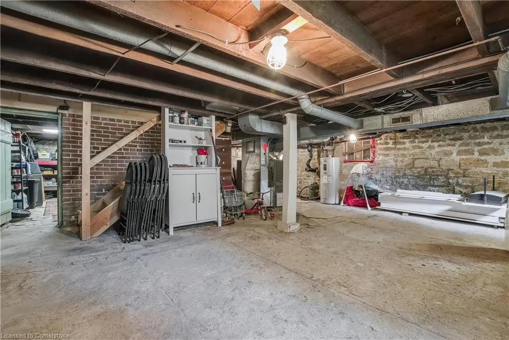 4225 Fly Road