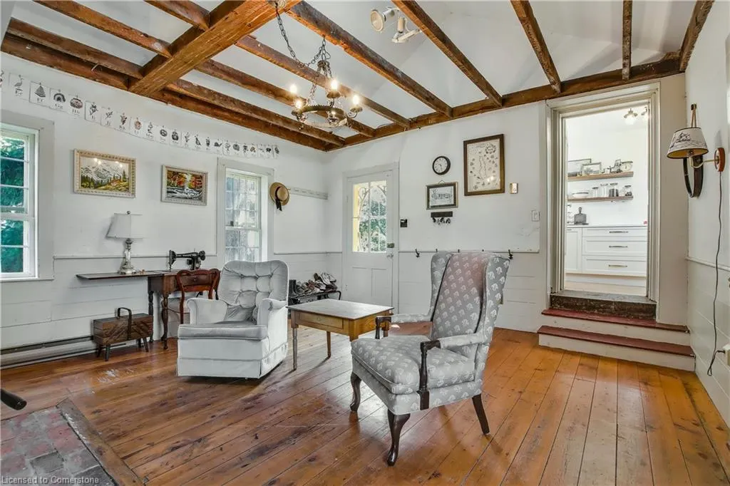 4225 Fly Road