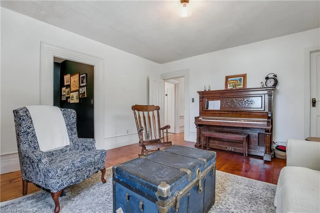 4225 Fly Road