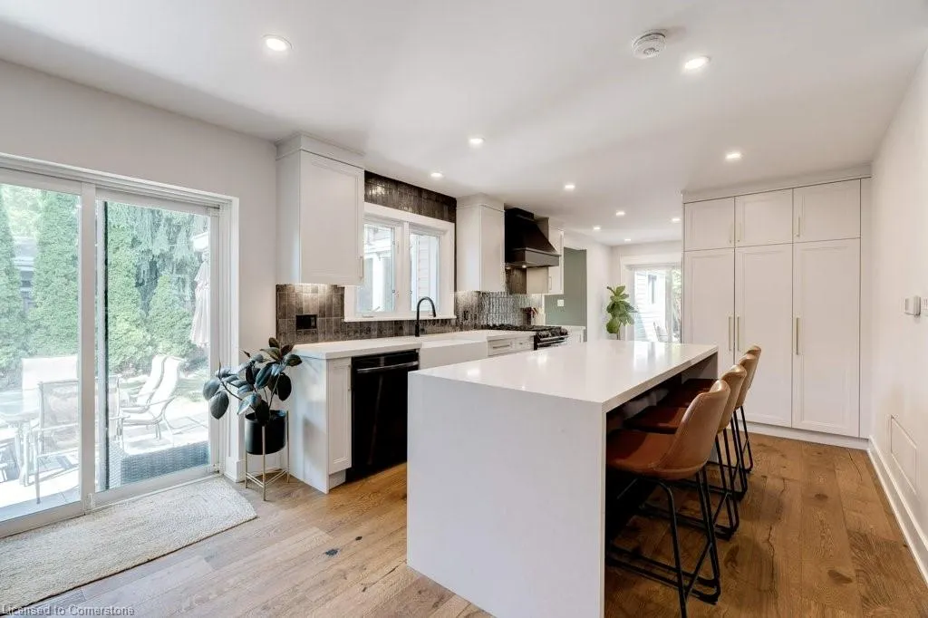 258 Gardenview Drive