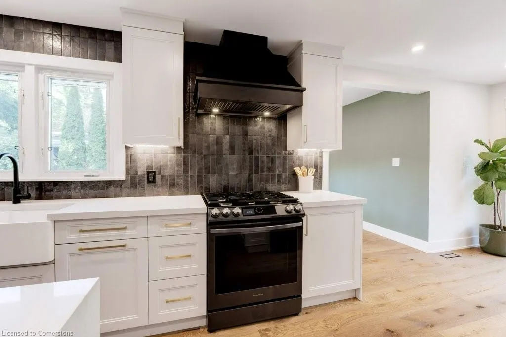 258 Gardenview Drive