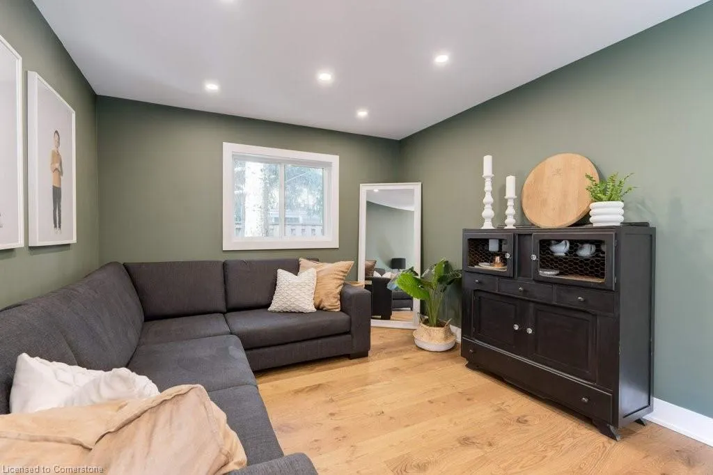 258 Gardenview Drive