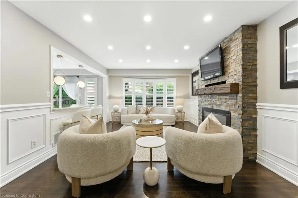 2484 Whitehorn Drive