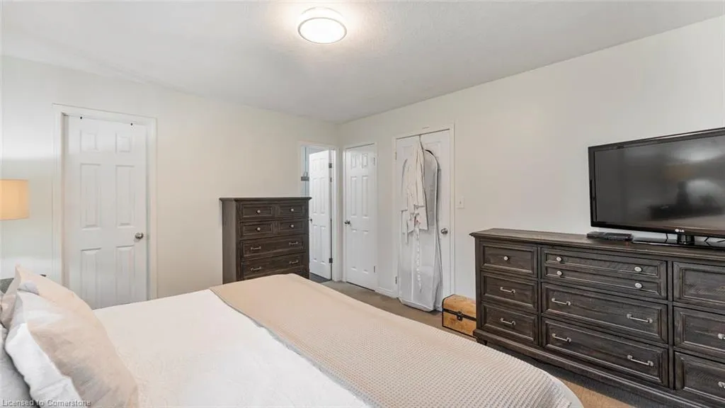 199 Saginaw Parkway, #10