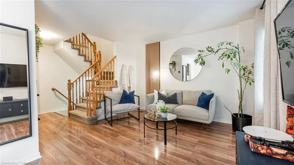199 Saginaw Parkway, #10