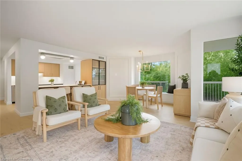 2190 Lakeshore Road, #403