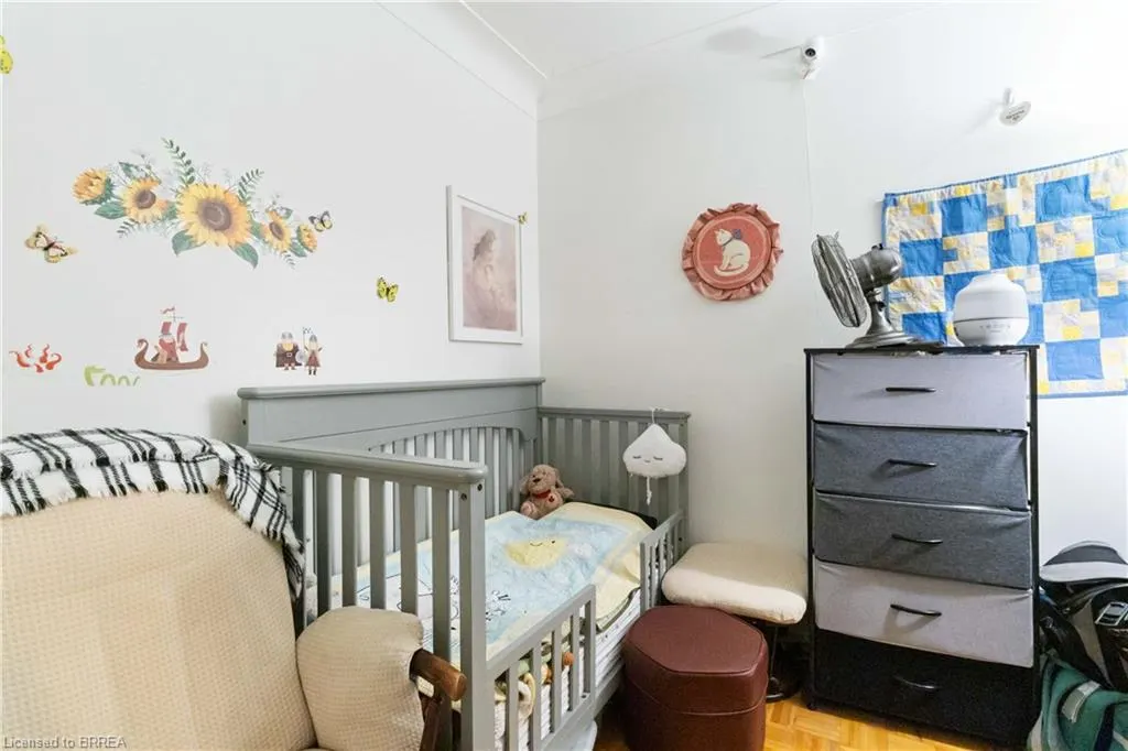 87 St George Street, #604