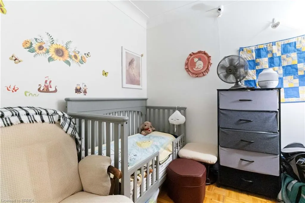 87 St George Street, #604